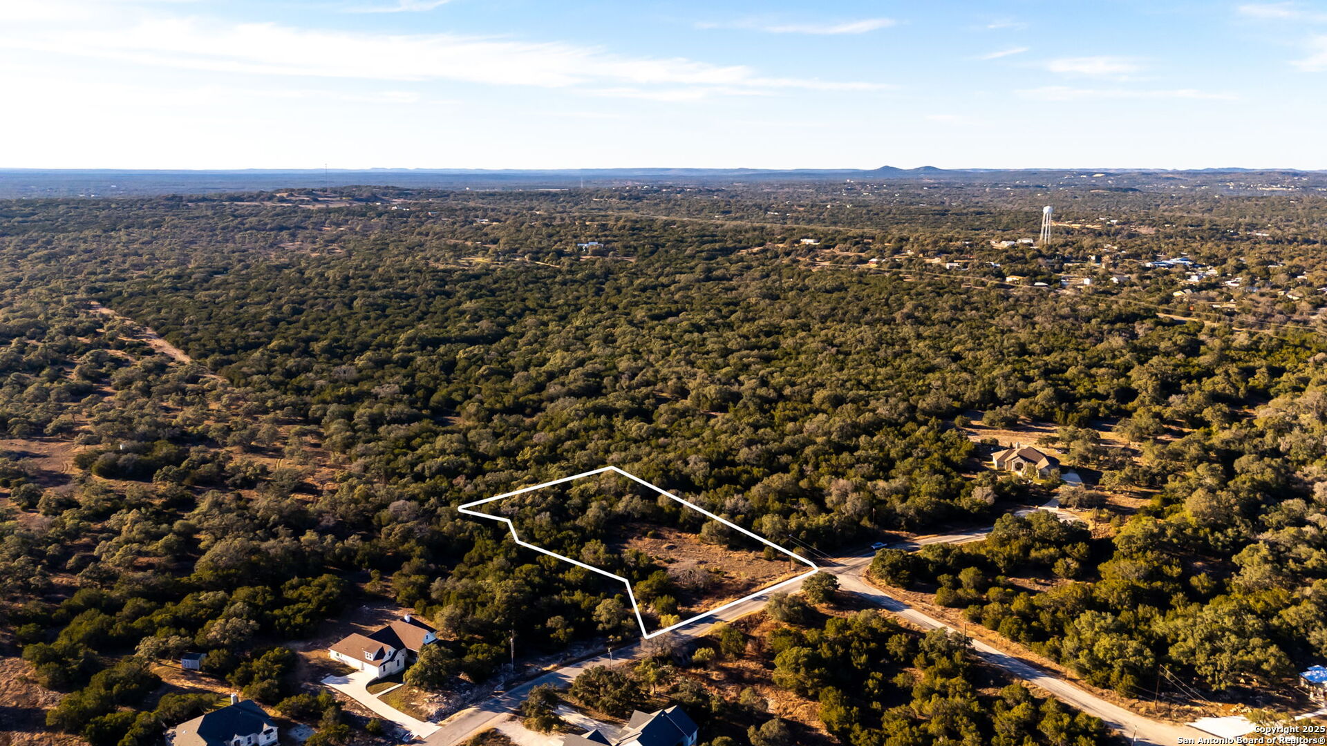 136 RESTLESS WIND, Spring Branch, TX, 78070 | 1835199 | Realty Texas LLC