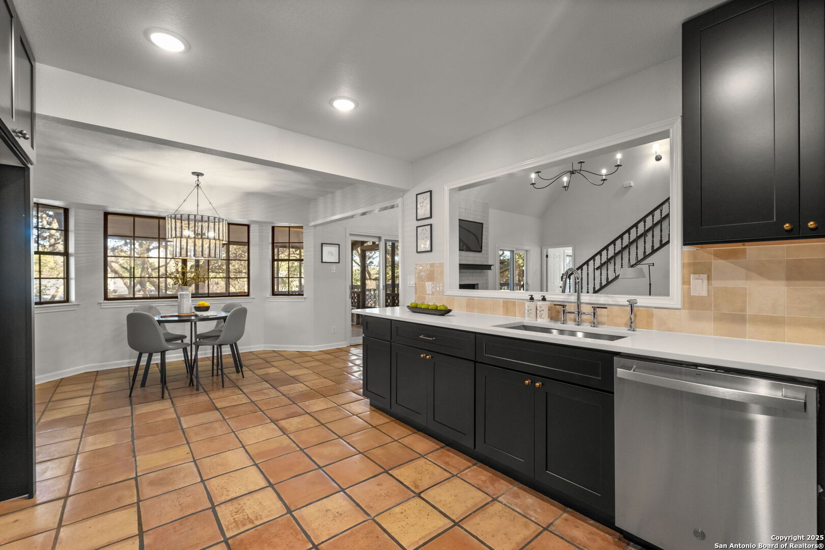 207 Wood Shadow St , San Antonio, TX, 78216-1633 | 1835073 | Realty Texas LLC