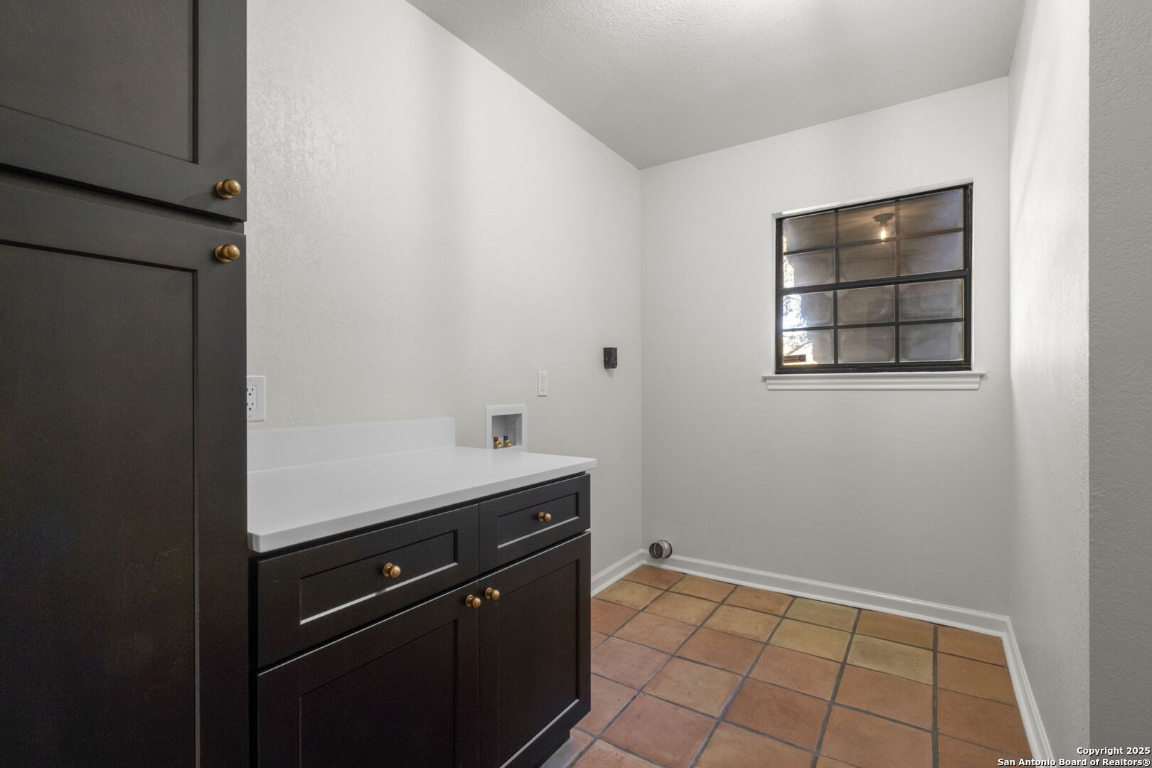 207 Wood Shadow St , San Antonio, TX, 78216-1633 | 1835073 | Realty Texas LLC