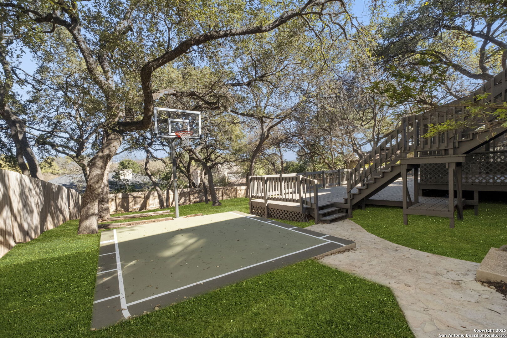 207 Wood Shadow St , San Antonio, TX, 78216-1633 | 1835073 | Realty Texas LLC