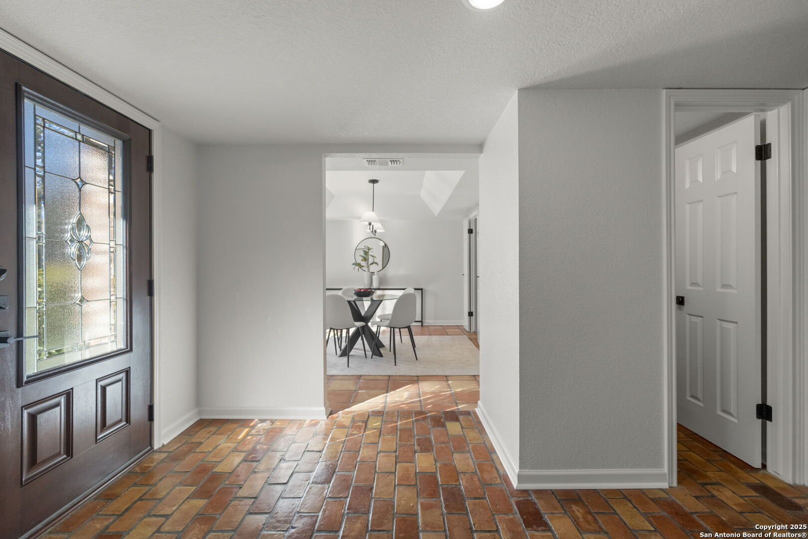 207 Wood Shadow St , San Antonio, TX, 78216-1633 | 1835073 | Realty Texas LLC