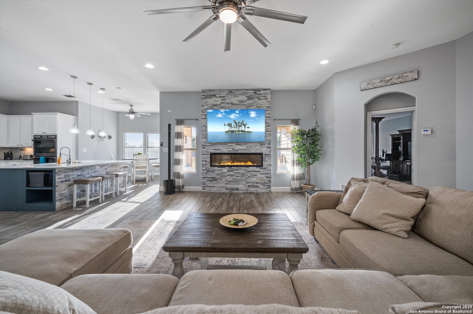 6904 Laura Hts , Schertz, TX, 78154-6234 | 1835426 | Realty Texas LLC
