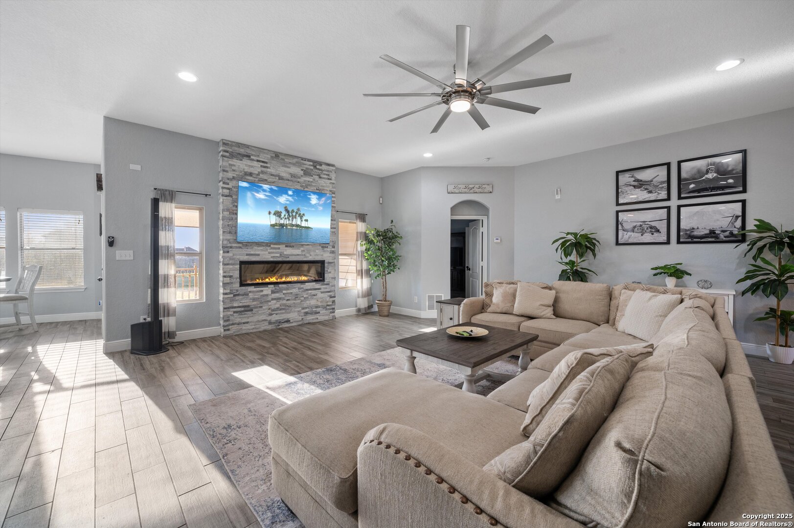 6904 Laura Hts , Schertz, TX, 78154-6234 | 1835426 | Realty Texas LLC