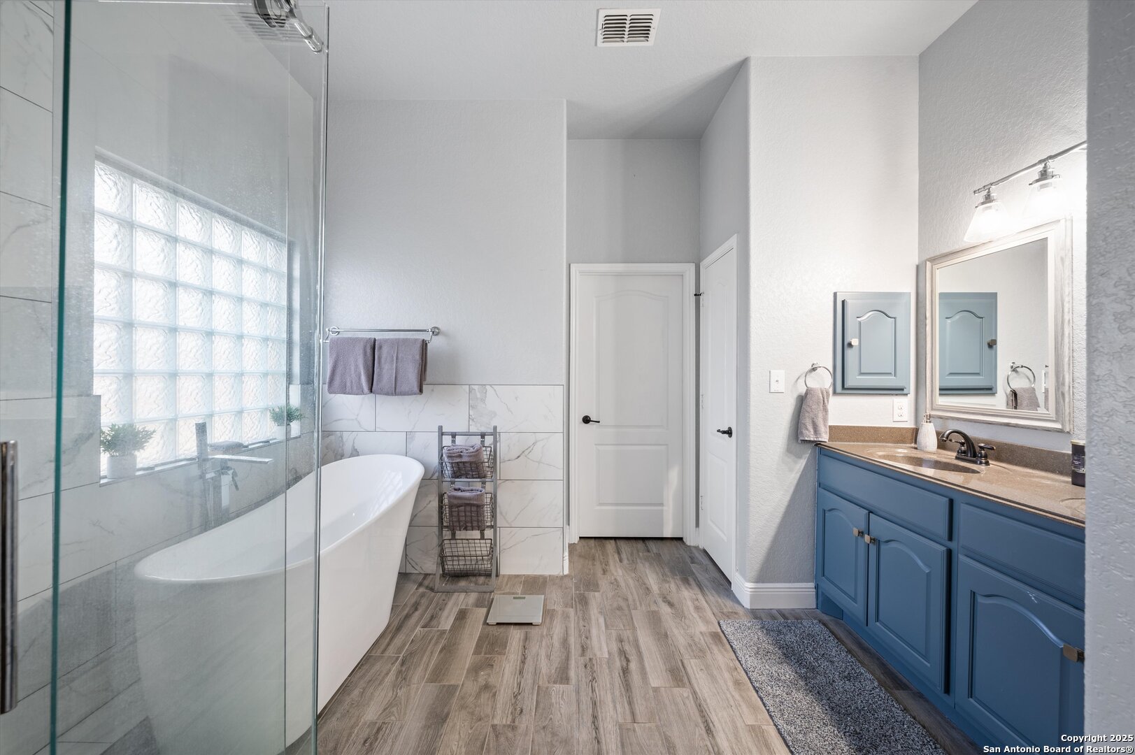 6904 Laura Hts , Schertz, TX, 78154-6234 | 1835426 | Realty Texas LLC