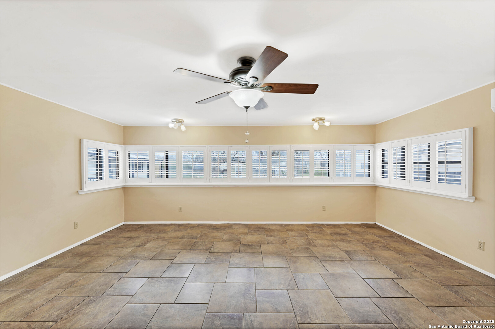 126 River Road , Schertz, TX, 78154 | 1835883 | Realty Texas LLC