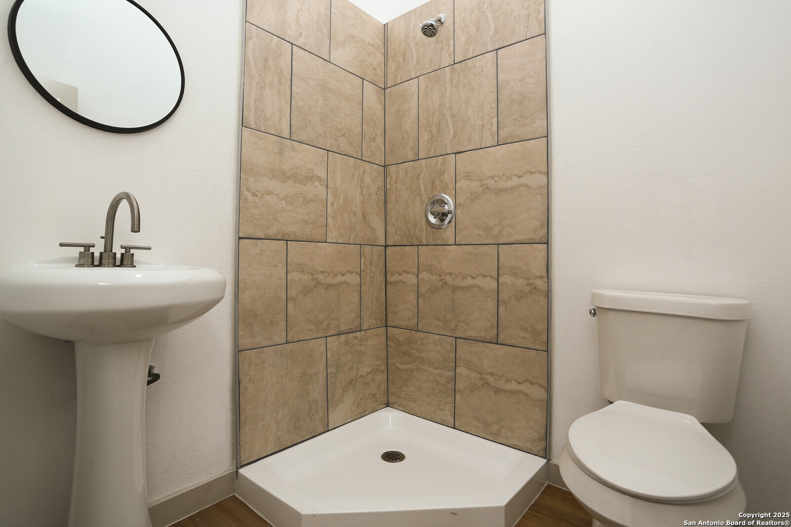 2004 Monterey St , San Antonio, TX, 78207-4262 | 1836174 | Realty Texas LLC