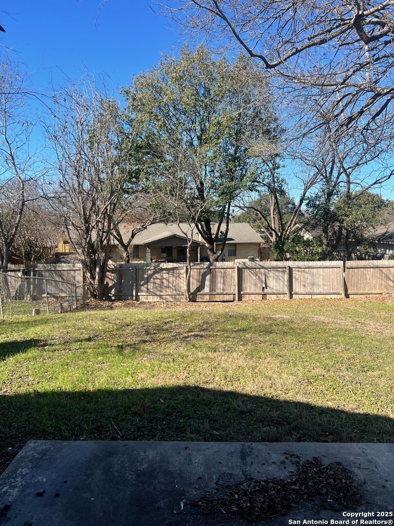 6913 & 6915 Forest Meadow St , San Antonio, TX, 78240-3205 | 1836548 | Realty Texas LLC