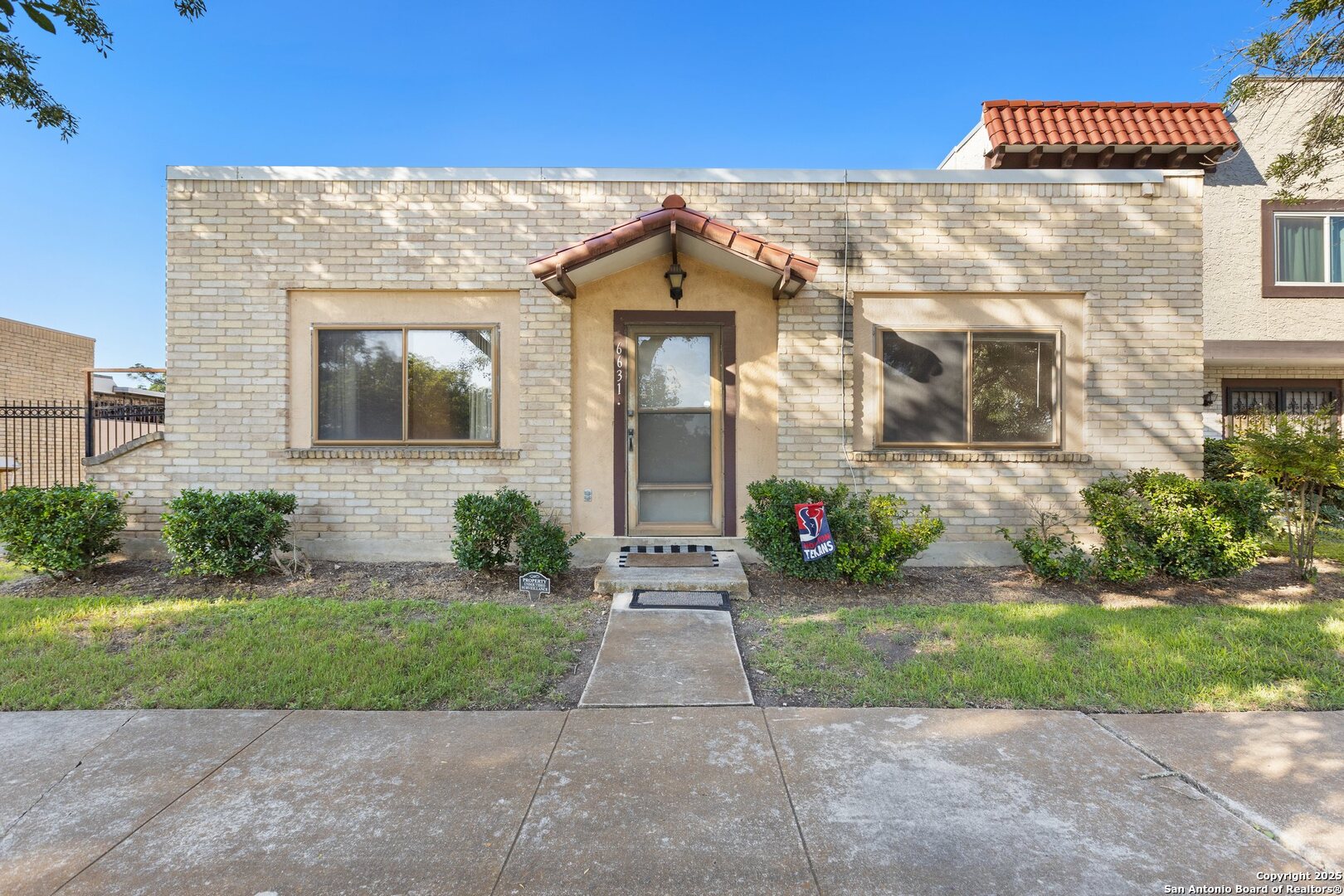 6631 Crown Rdg , San Antonio, TX, 78239-1511 | 1836493 | Realty Texas LLC
