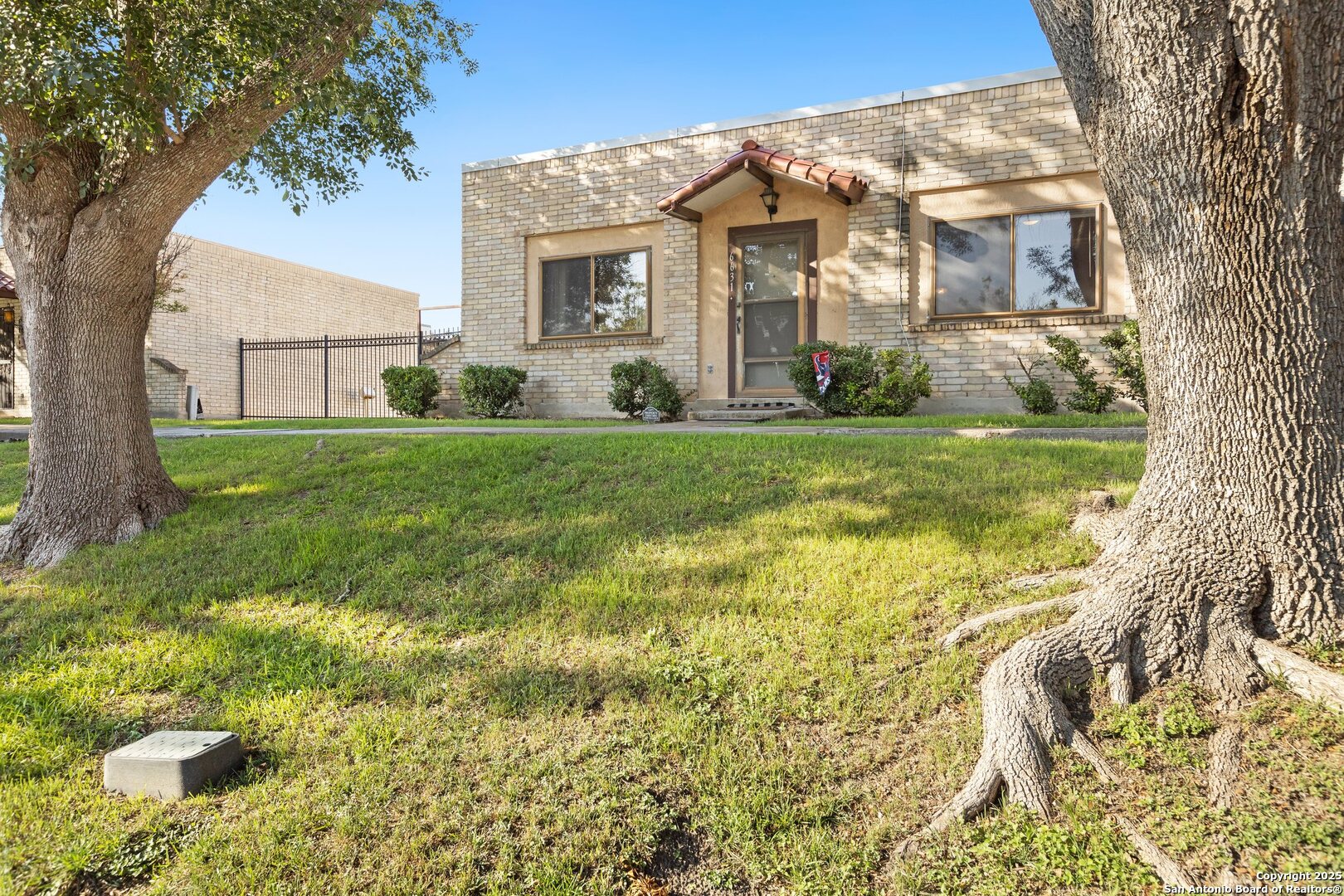 6631 Crown Rdg , San Antonio, TX, 78239-1511 | 1836493 | Realty Texas LLC