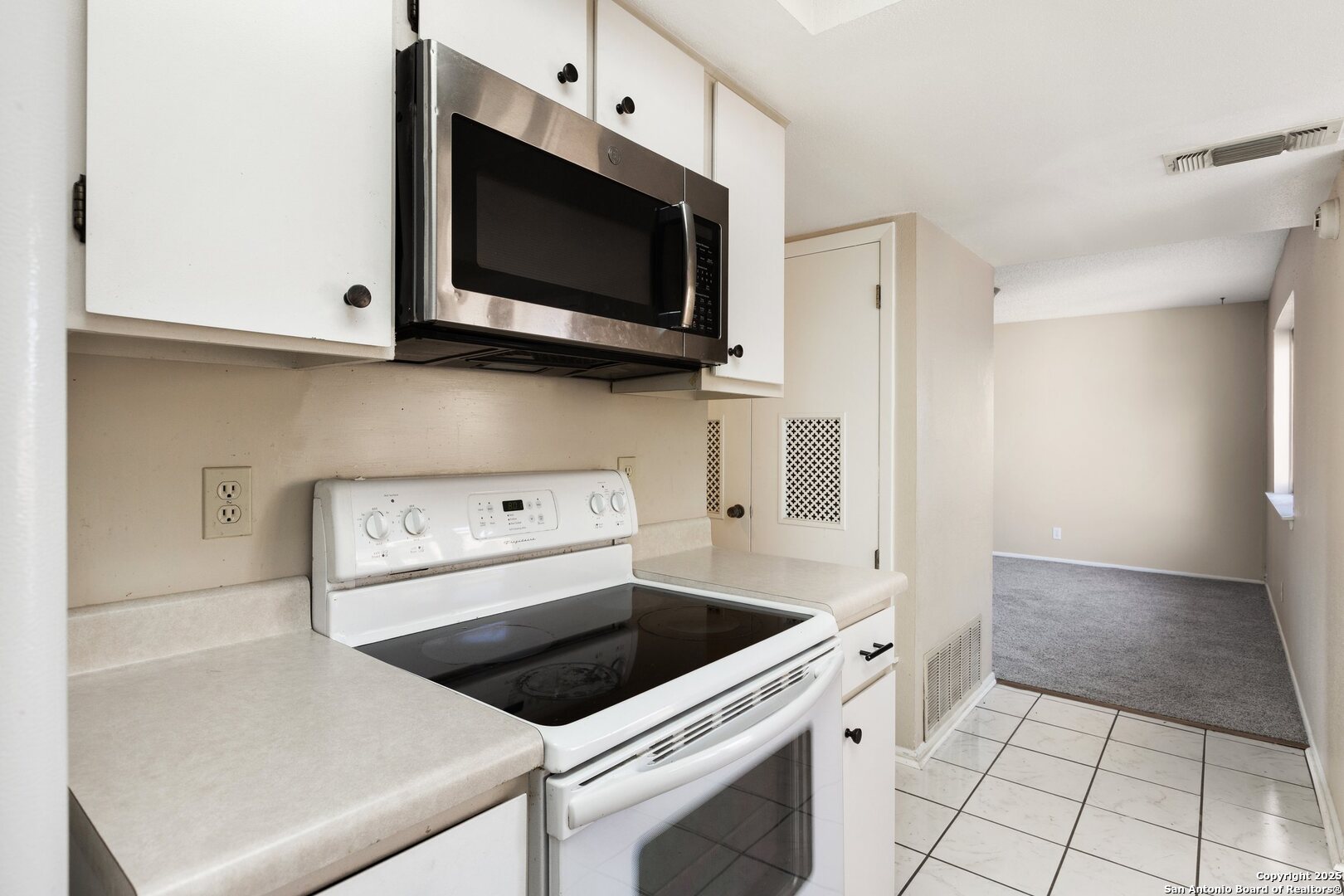 6631 Crown Rdg , San Antonio, TX, 78239-1511 | 1836493 | Realty Texas LLC