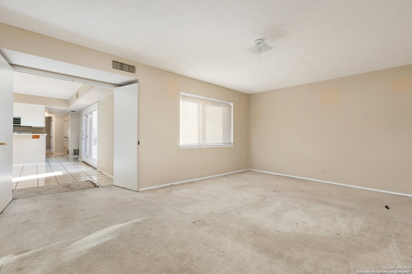 6631 Crown Rdg , San Antonio, TX, 78239-1511 | 1836493 | Realty Texas LLC