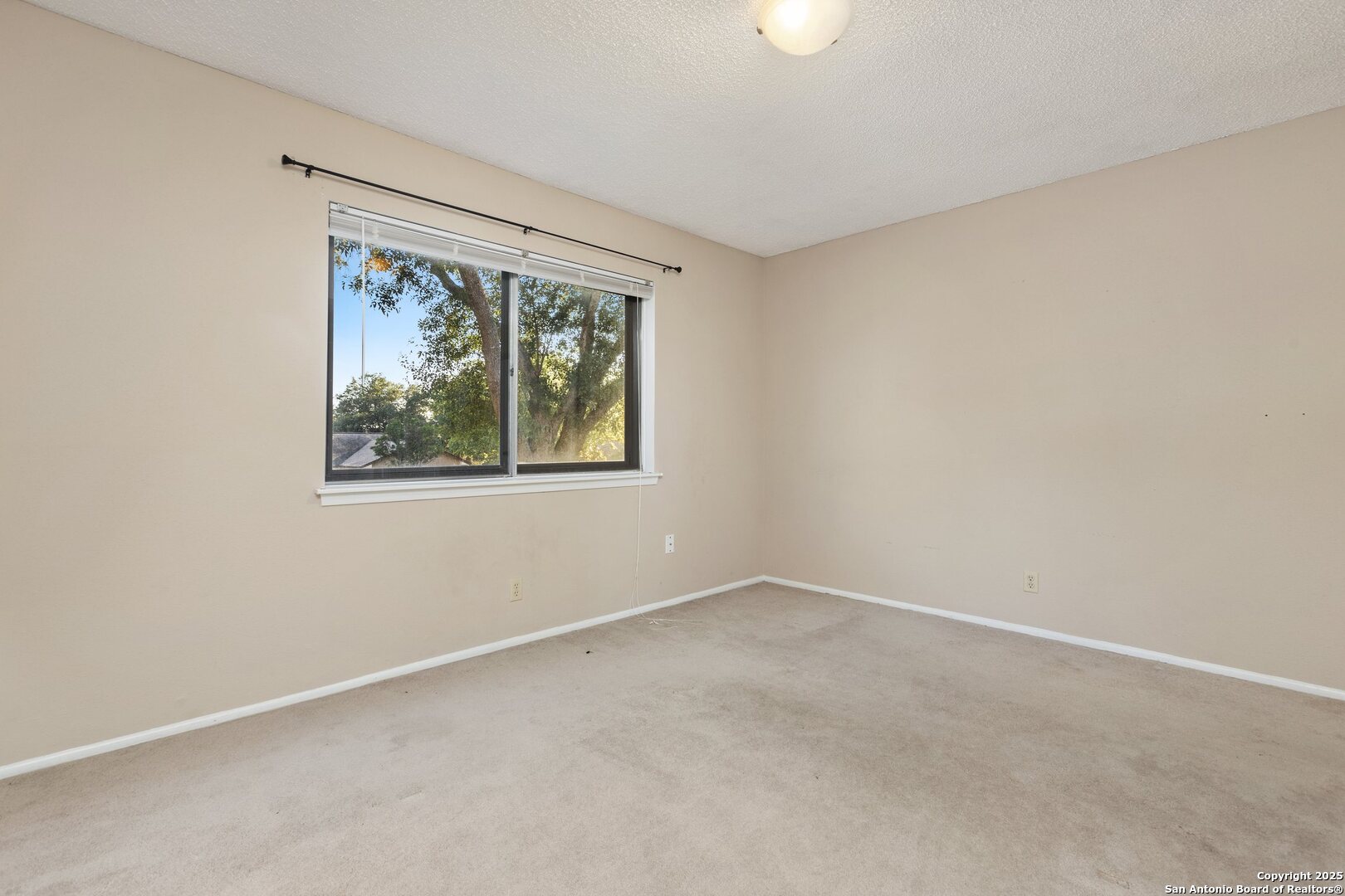 6631 Crown Rdg , San Antonio, TX, 78239-1511 | 1836493 | Realty Texas LLC