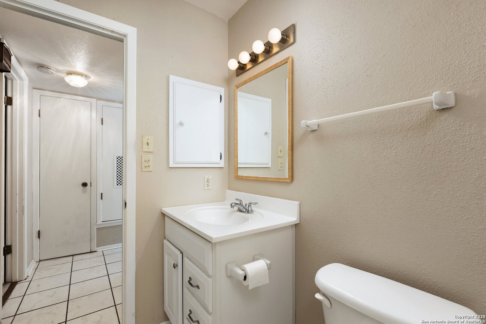 6631 Crown Rdg , San Antonio, TX, 78239-1511 | 1836493 | Realty Texas LLC