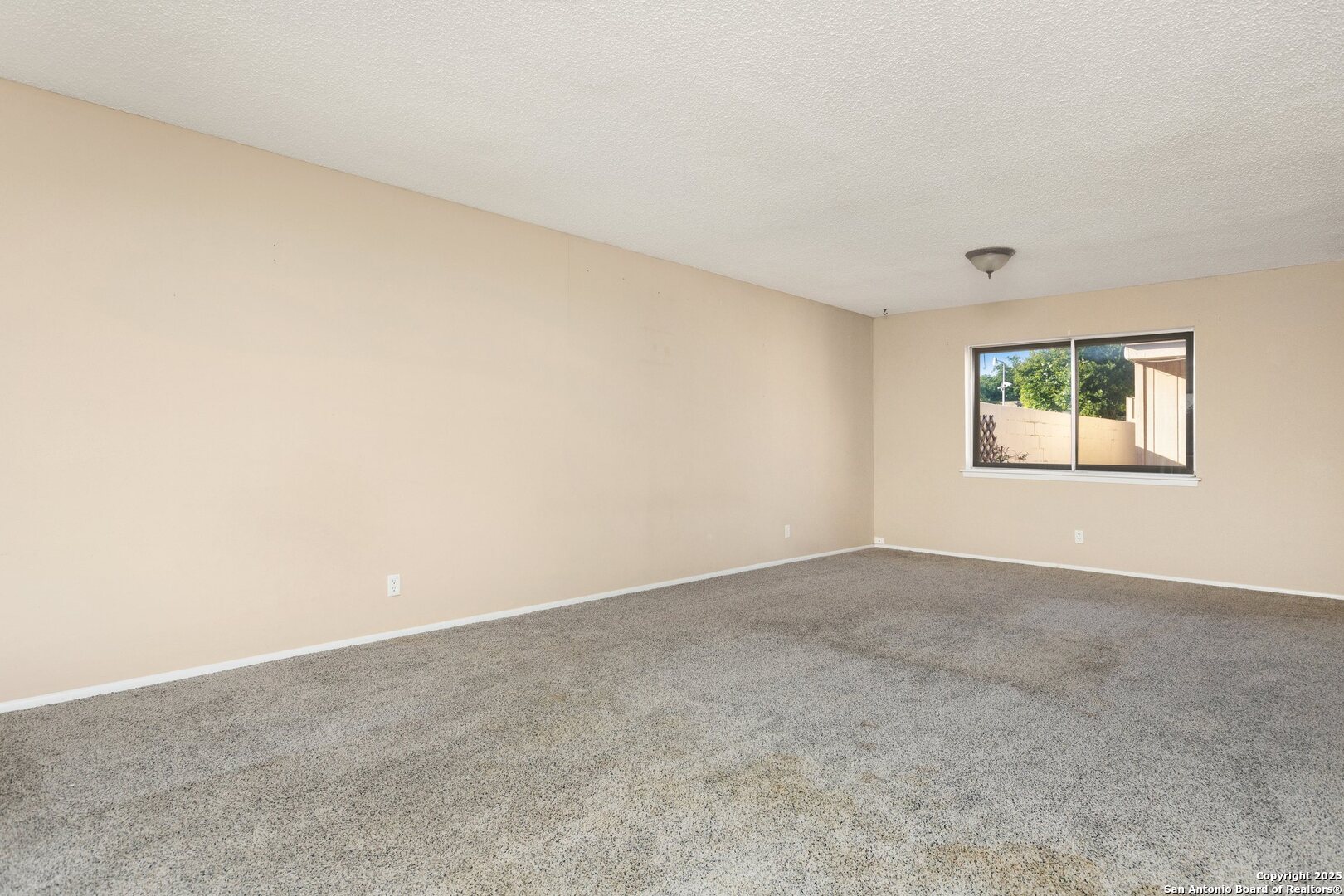6631 Crown Rdg , San Antonio, TX, 78239-1511 | 1836493 | Realty Texas LLC
