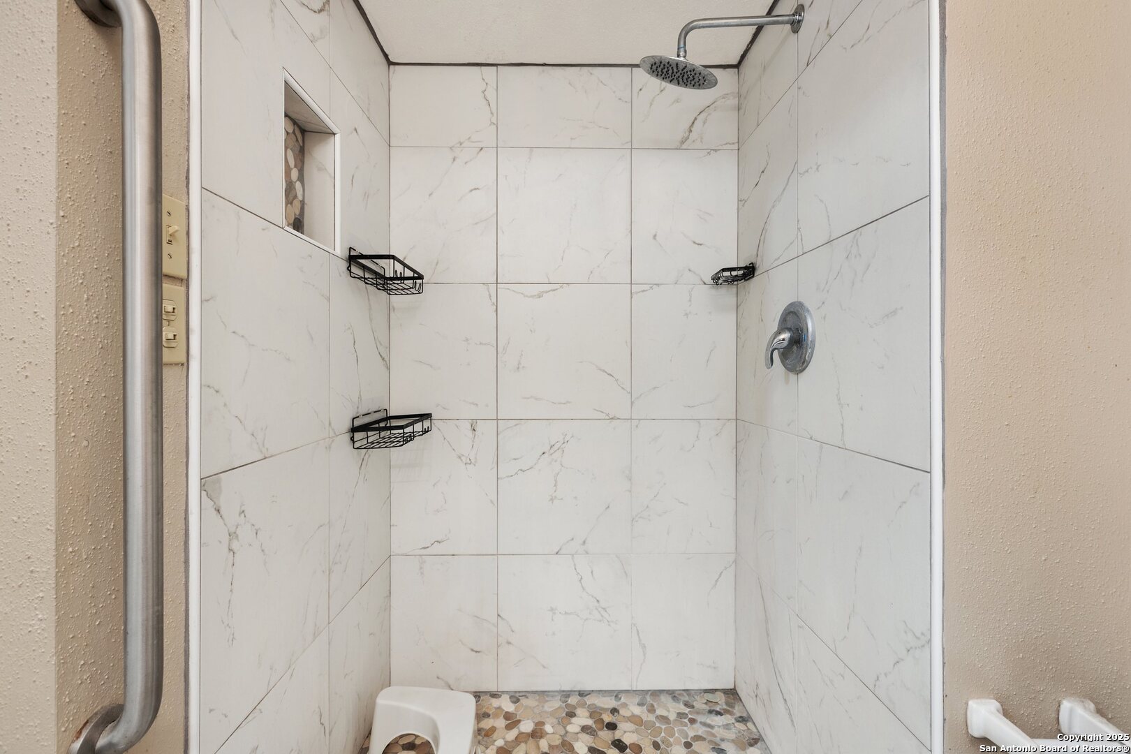 6631 Crown Rdg , San Antonio, TX, 78239-1511 | 1836493 | Realty Texas LLC