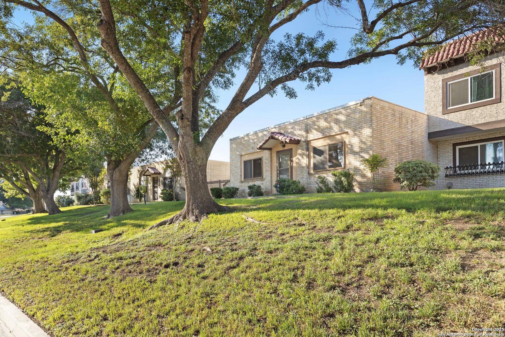 6631 Crown Rdg , San Antonio, TX, 78239-1511 | 1836493 | Realty Texas LLC