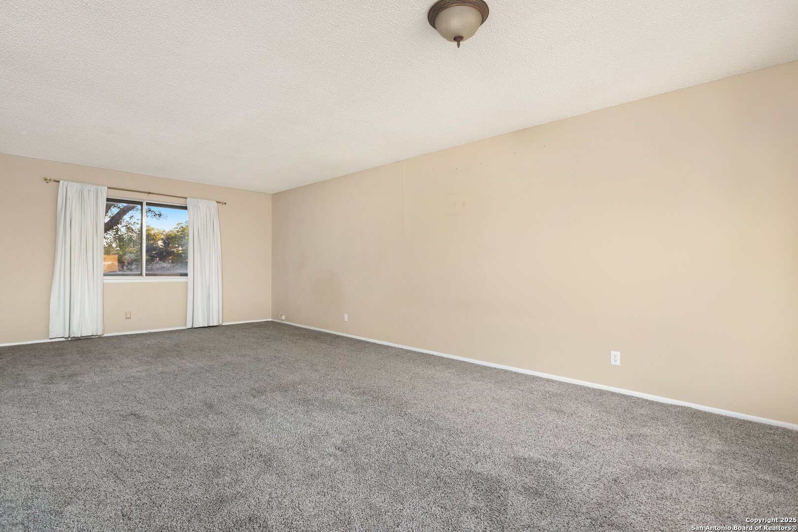 6631 Crown Rdg , San Antonio, TX, 78239-1511 | 1836493 | Realty Texas LLC