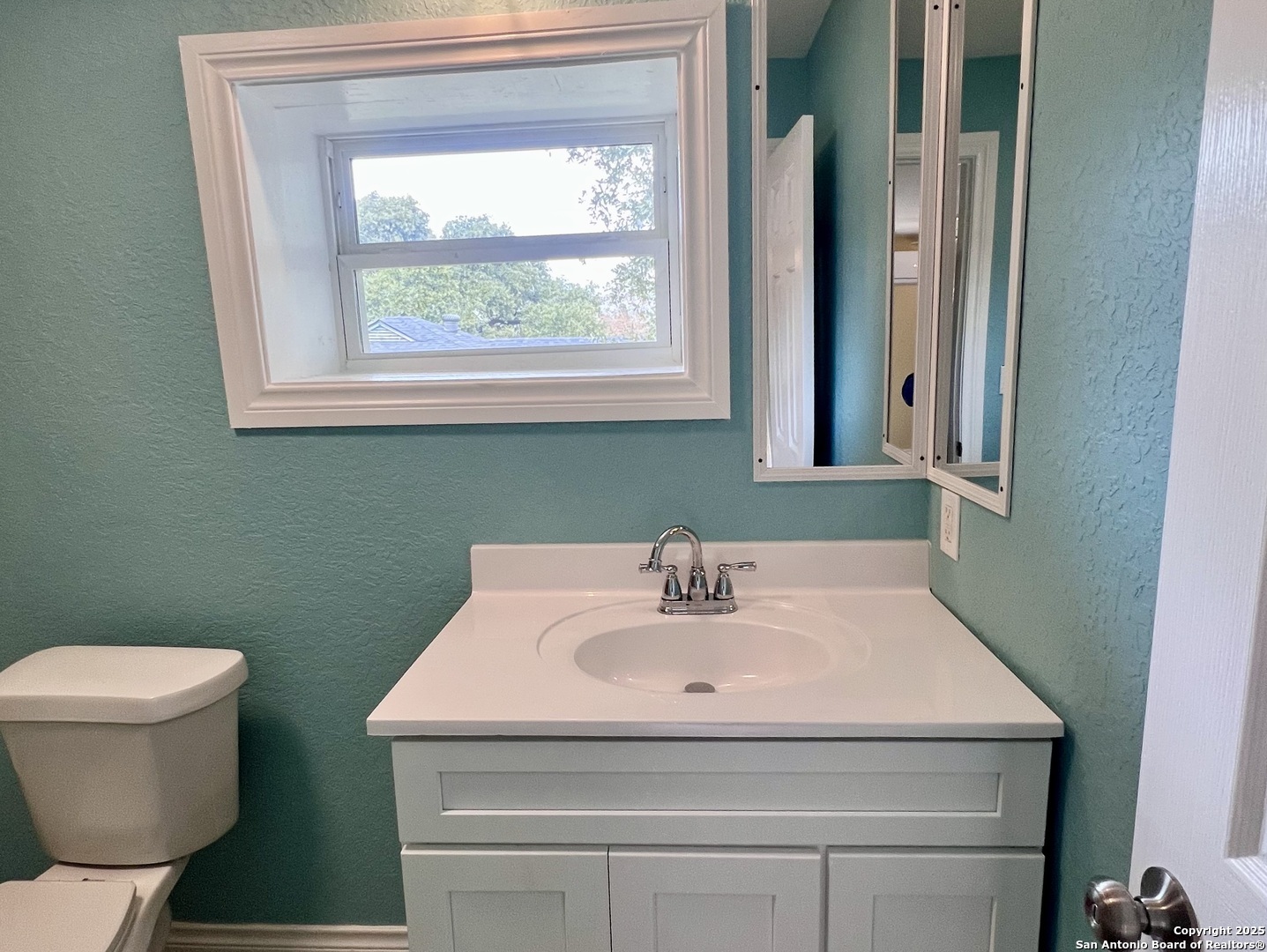 1630 E Highland Blvd B , San Antonio, TX, 78210-3619 | 1836387 | Realty Texas LLC