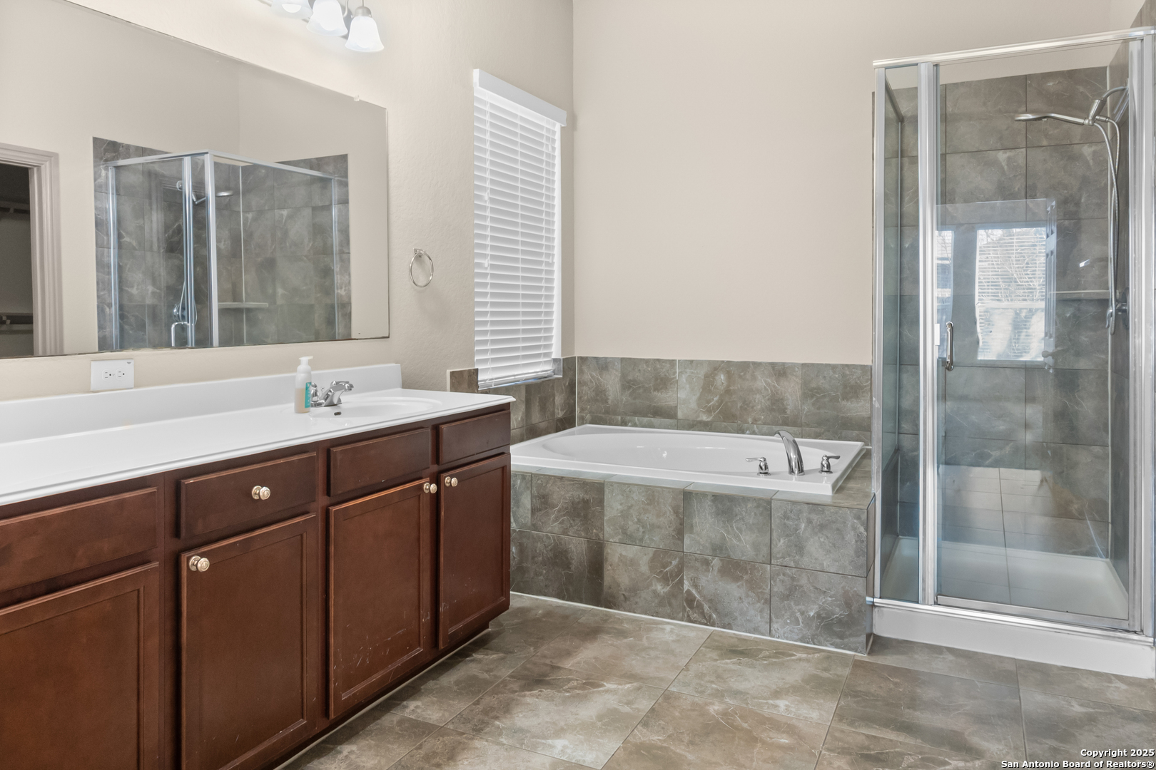 25721 Two Springs , San Antonio, TX, 78255 | 1836721 | Realty Texas LLC