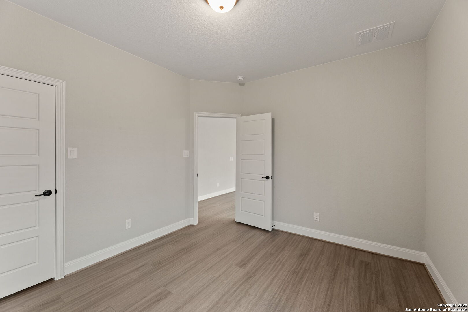 24011 Azul Dawn , San Antonio, TX, 78261-2958 | 1837130 | Realty Texas LLC