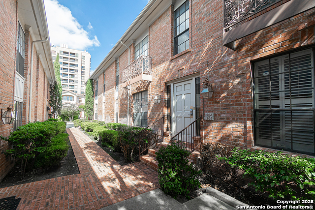 7815 Broadway 206b , San Antonio, TX, 78209-2554 | 1836919 | Realty Texas LLC