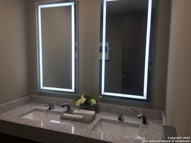 3700 Fredericksburg Rd 158 , San Antonio, TX, 78201 | 1837121 | Realty Texas LLC