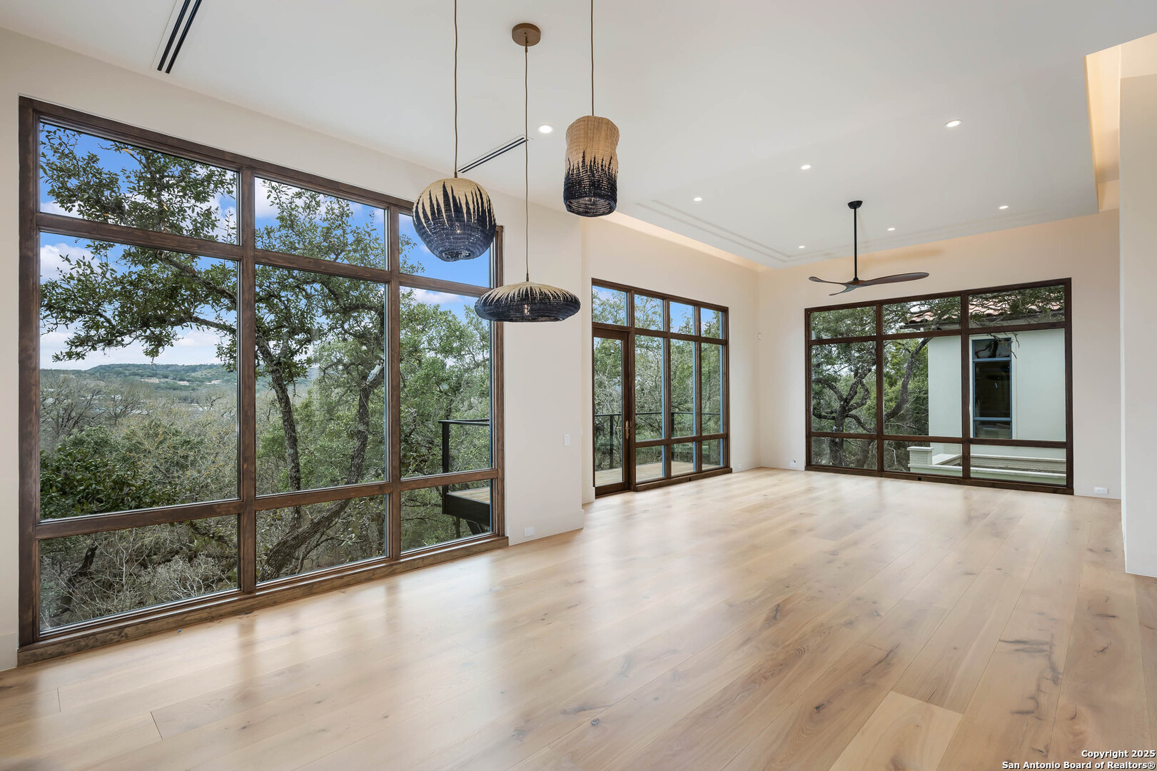 24627 Cliff Line,San Antonio, TX 78257