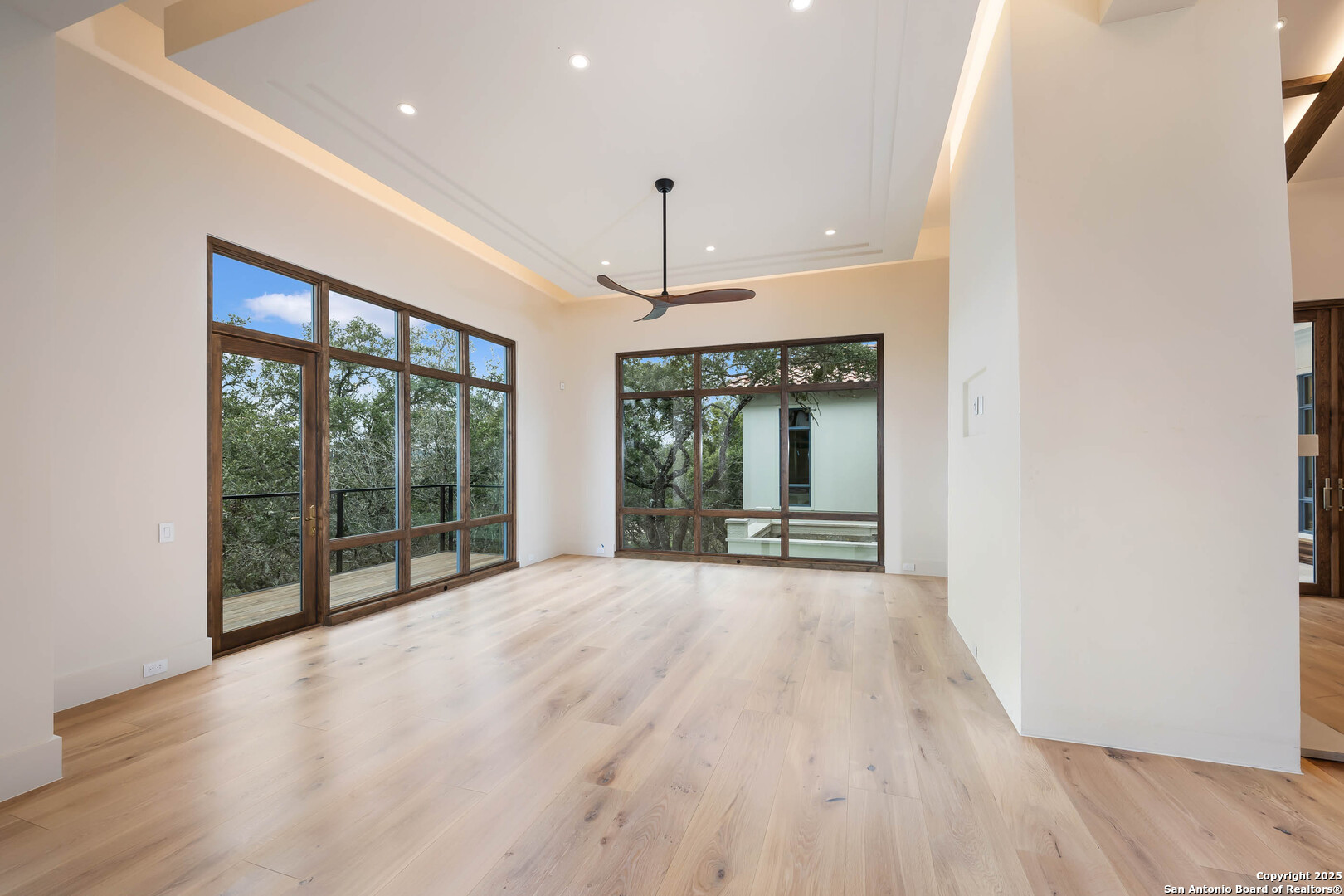 24627 Cliff Line,San Antonio, TX 78257