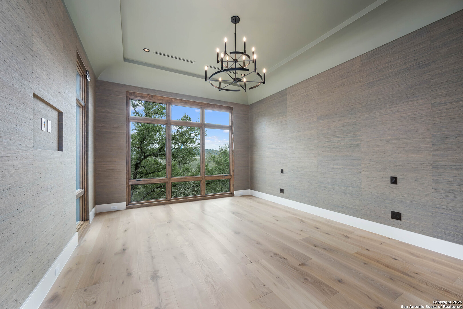 24627 Cliff Line,San Antonio, TX 78257