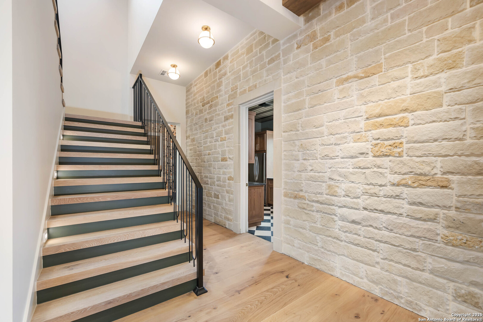 24627 Cliff Line,San Antonio, TX 78257