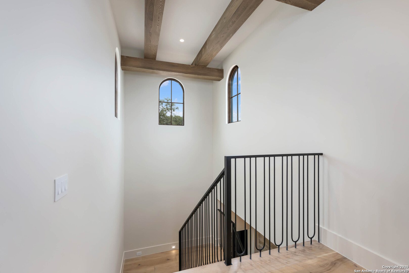 24627 Cliff Line,San Antonio, TX 78257