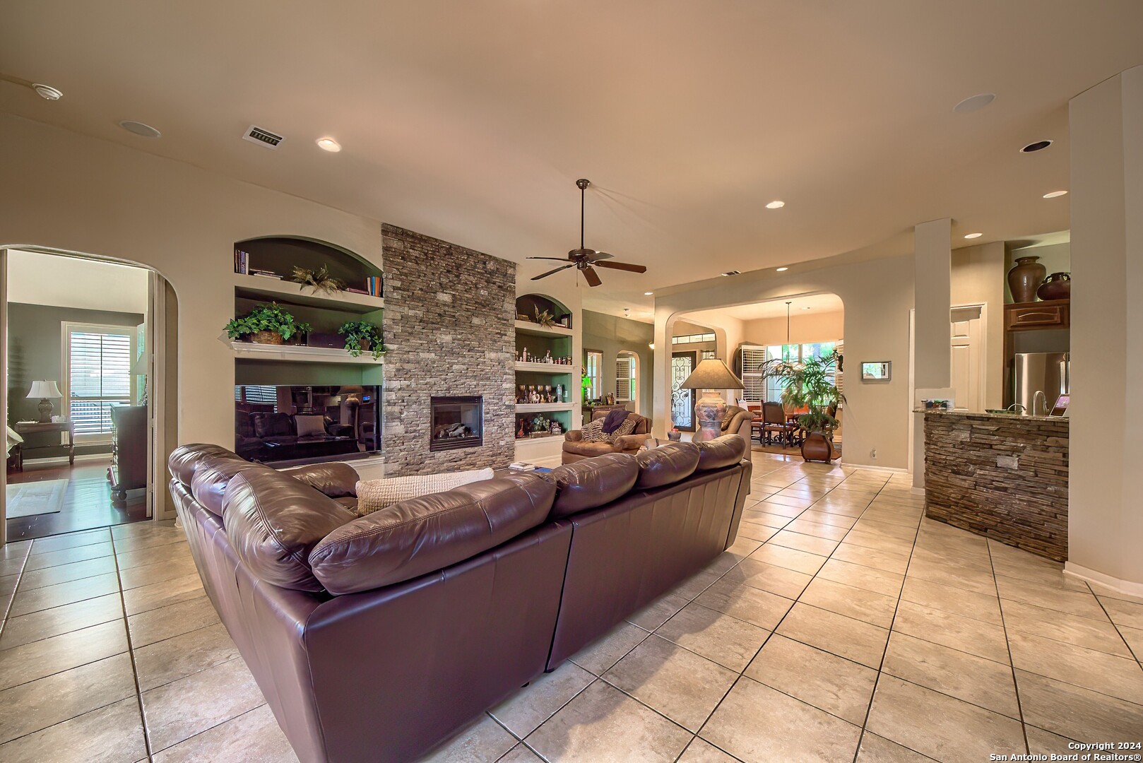 3211 Medaris Ln, San Antonio, TX, 78258-1624 | 1837799 | Realty Texas LLC