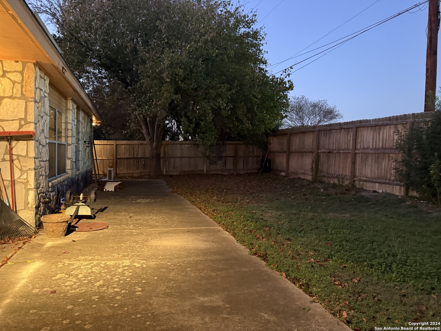 2359 Goat Hollow,San Antonio, TX 78232