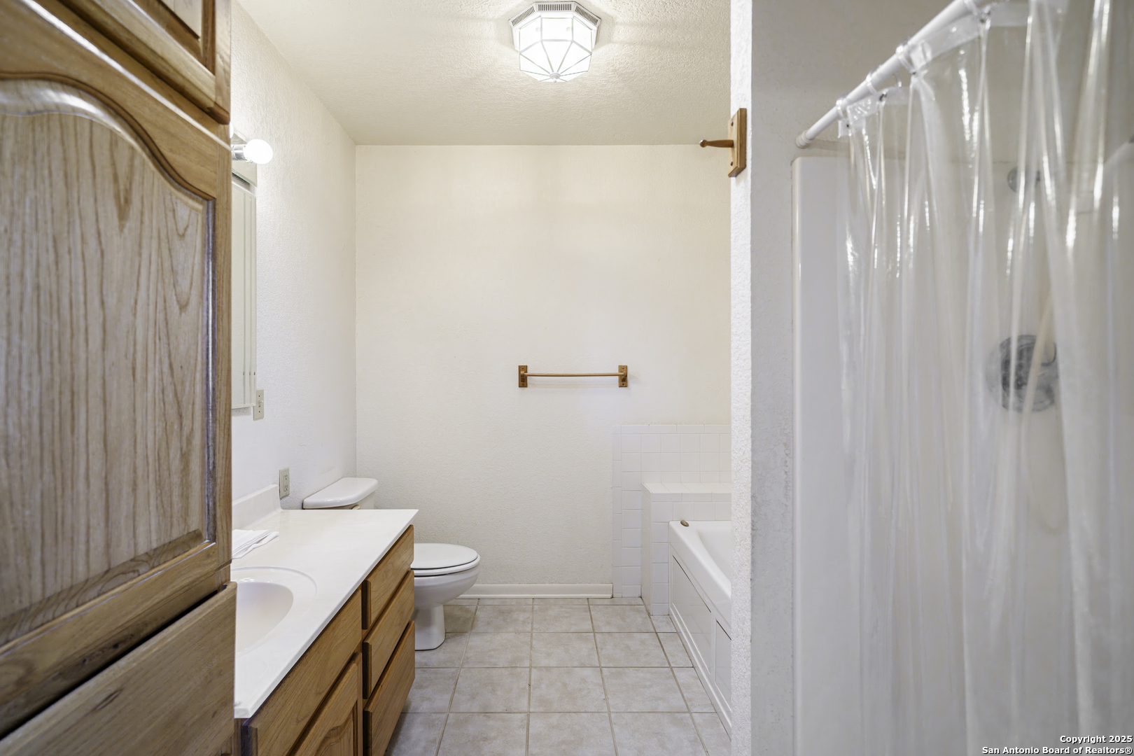 1001 Horton Lane , Poteet, TX, 78065-4184 | 1838138 | Realty Texas LLC