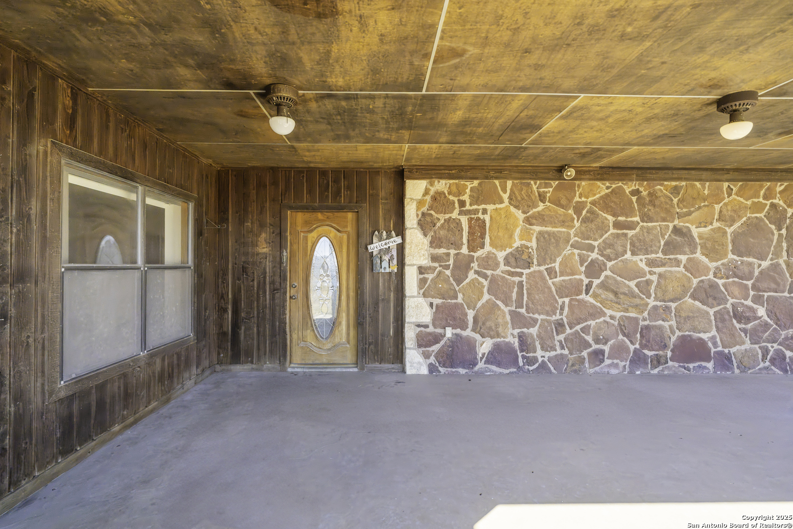 1001 Horton Lane , Poteet, TX, 78065-4184 | 1838138 | Realty Texas LLC