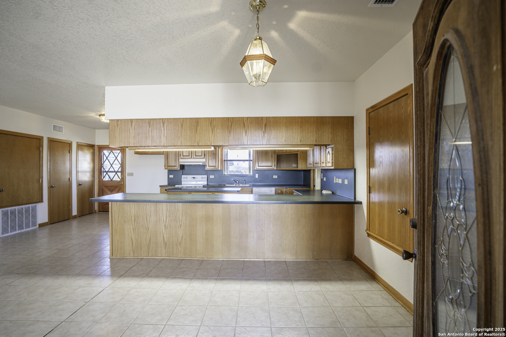 1001 Horton Lane , Poteet, TX, 78065-4184 | 1838138 | Realty Texas LLC