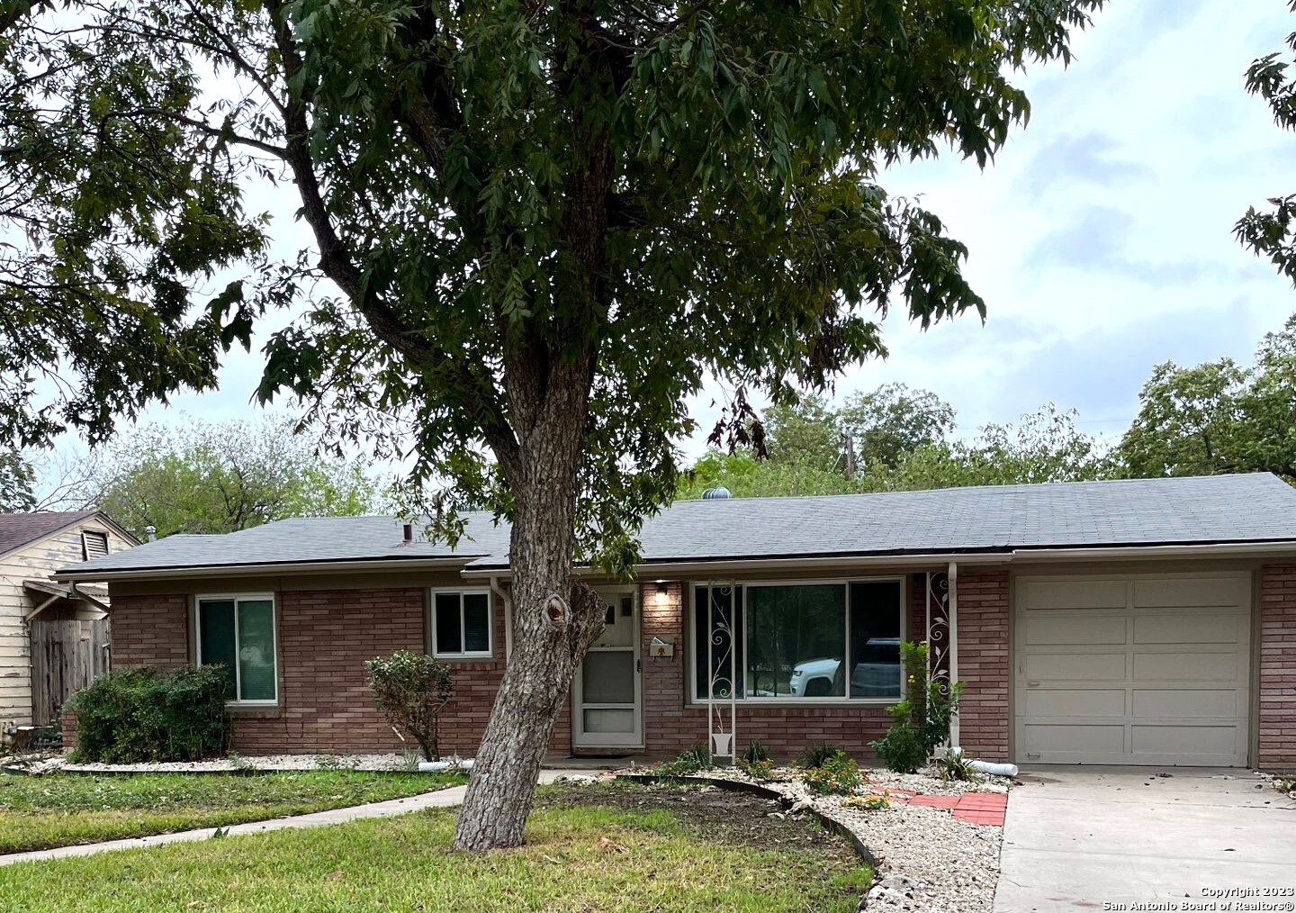 110 Mcneel Rd, SANANTONIO, TX, 78228-3109 | 1838308 | Realty Texas LLC