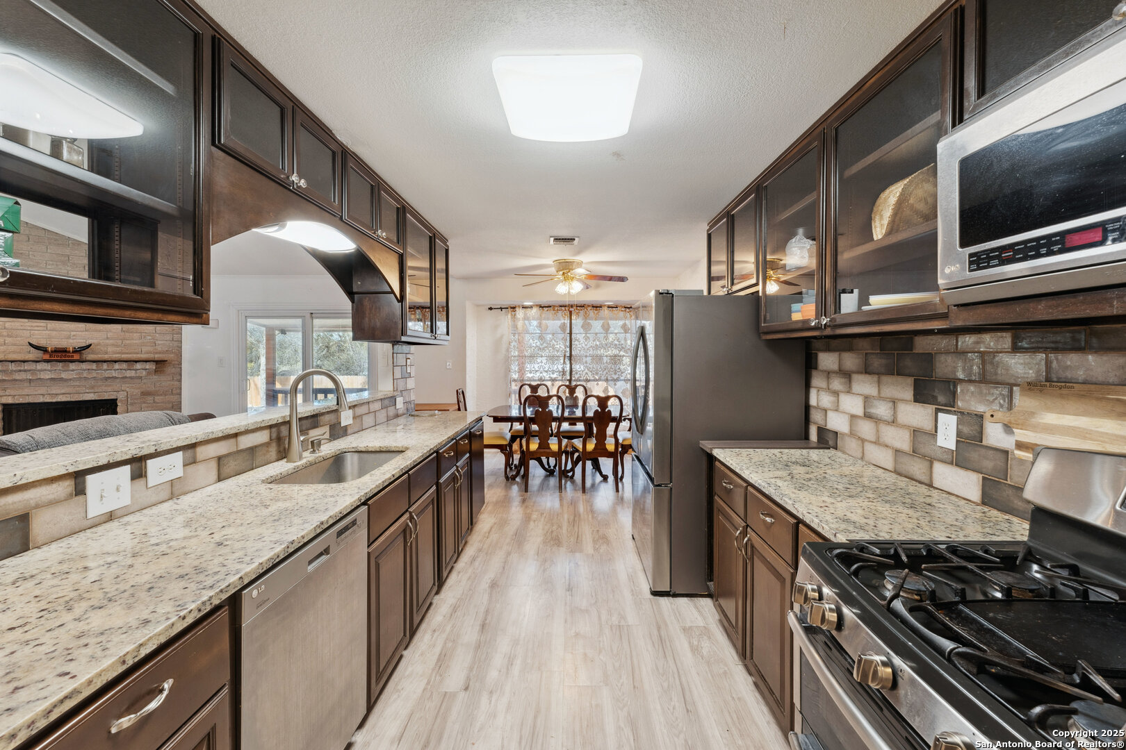 8531 Honiley St , San Antonio, TX, 78254-2206 | 1839389 | Realty Texas LLC