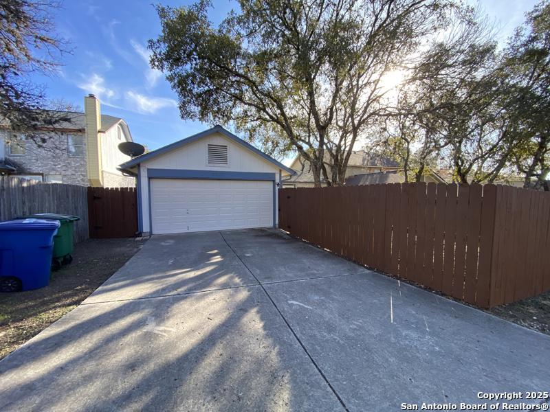9639 Dover Rdg , San Antonio, TX, 78250-5873 | 1839085 | Realty Texas LLC
