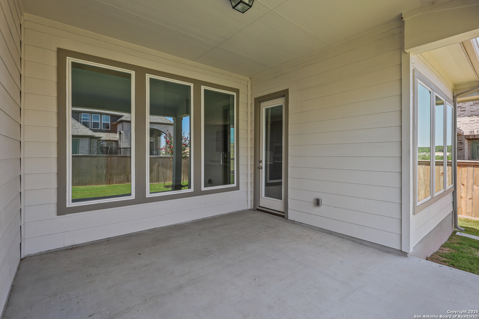 5768 Tug Point, NEWBRAUNFE, TX, 78130 | 1838792 | Realty Texas LLC