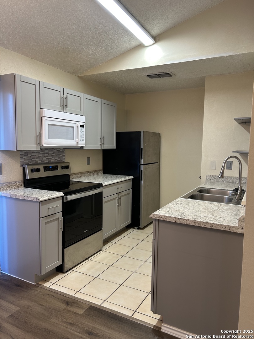 9140 Timber Path 2902 , San Antonio, TX, 78250-5051 | 1839210 | Realty Texas LLC
