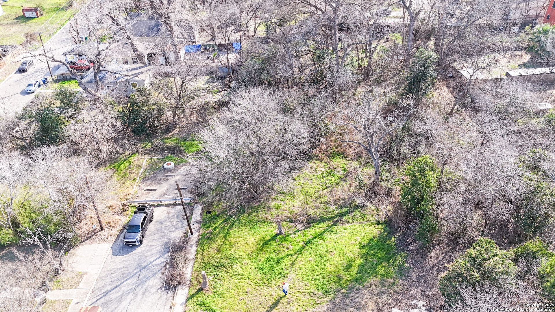 135 Boudet Pl , San Antonio, TX, 78203 | 1840134 | Realty Texas LLC