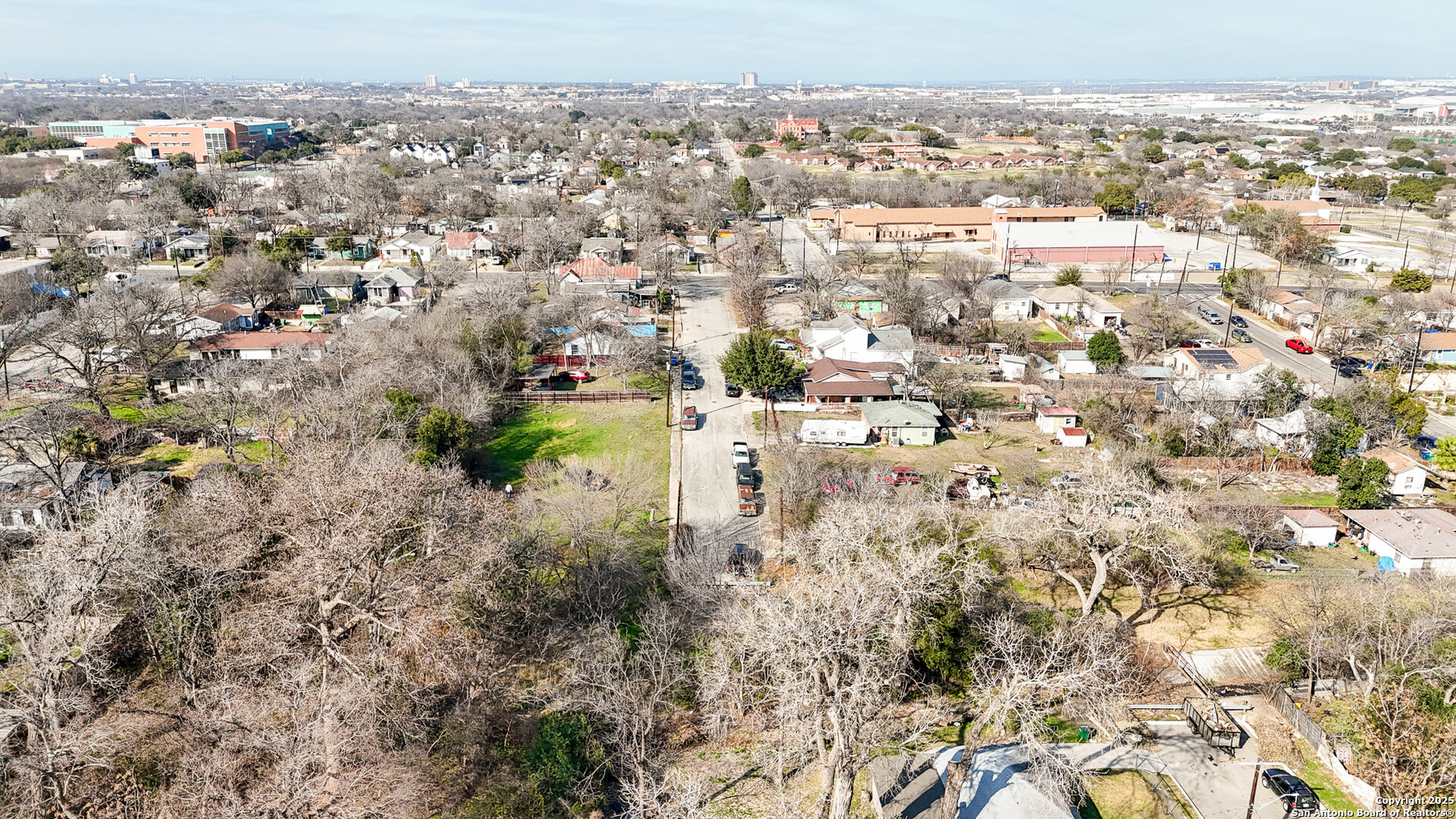 135 Boudet Pl , San Antonio, TX, 78203 | 1840134 | Realty Texas LLC