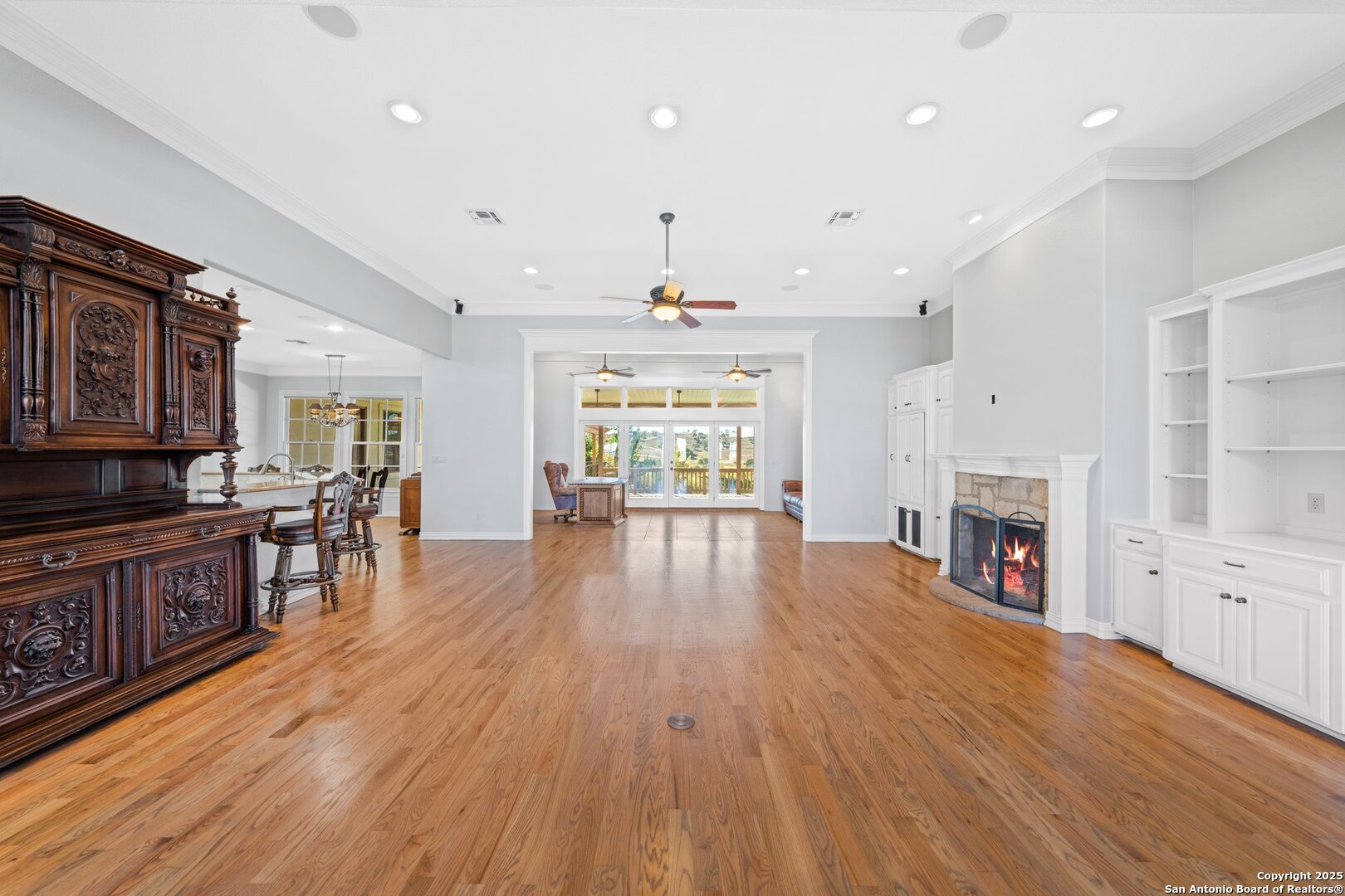 219 Castle Pines , Kerrville, TX, 78028 | 1839992 | Realty Texas LLC