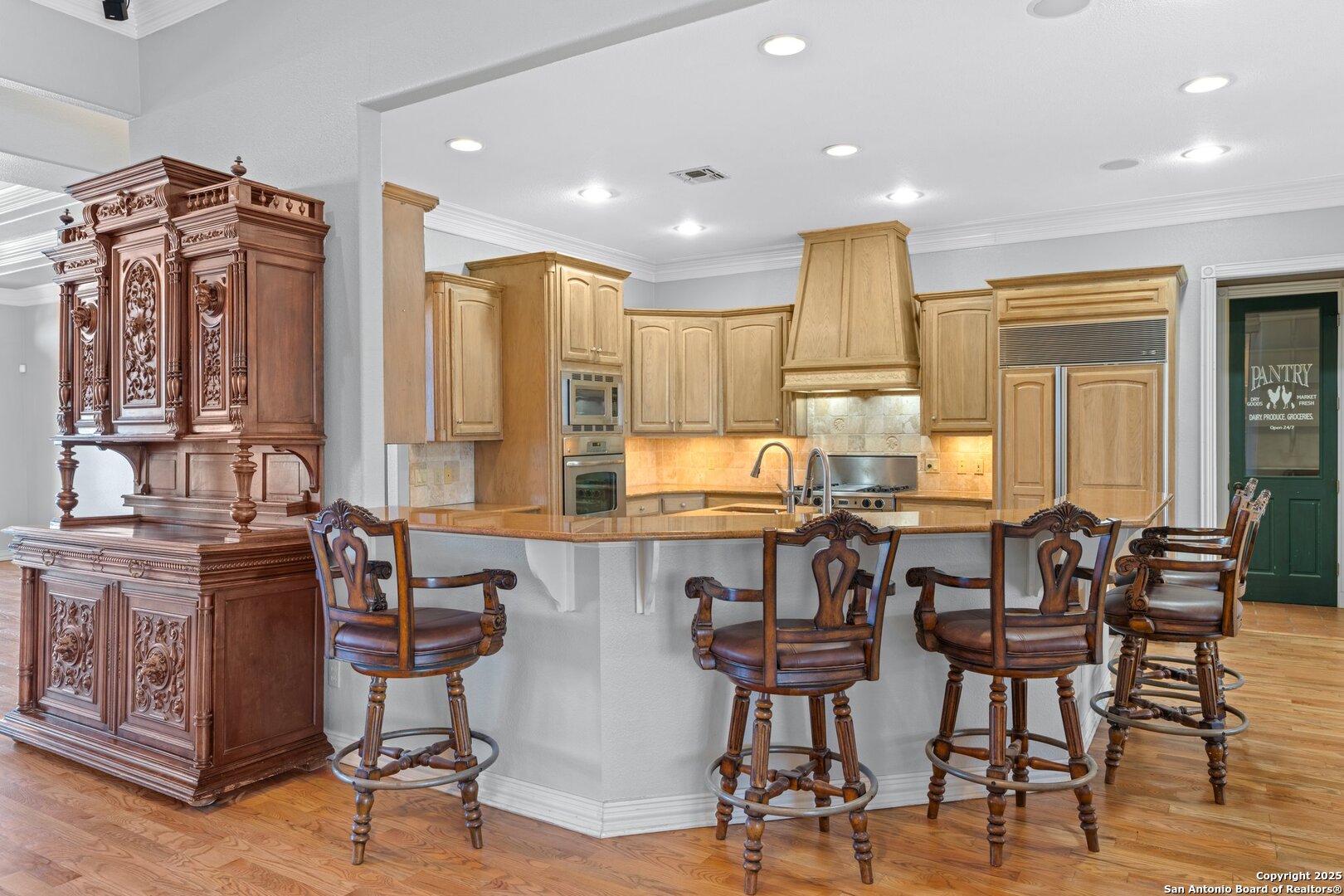 219 Castle Pines , Kerrville, TX, 78028 | 1839992 | Realty Texas LLC