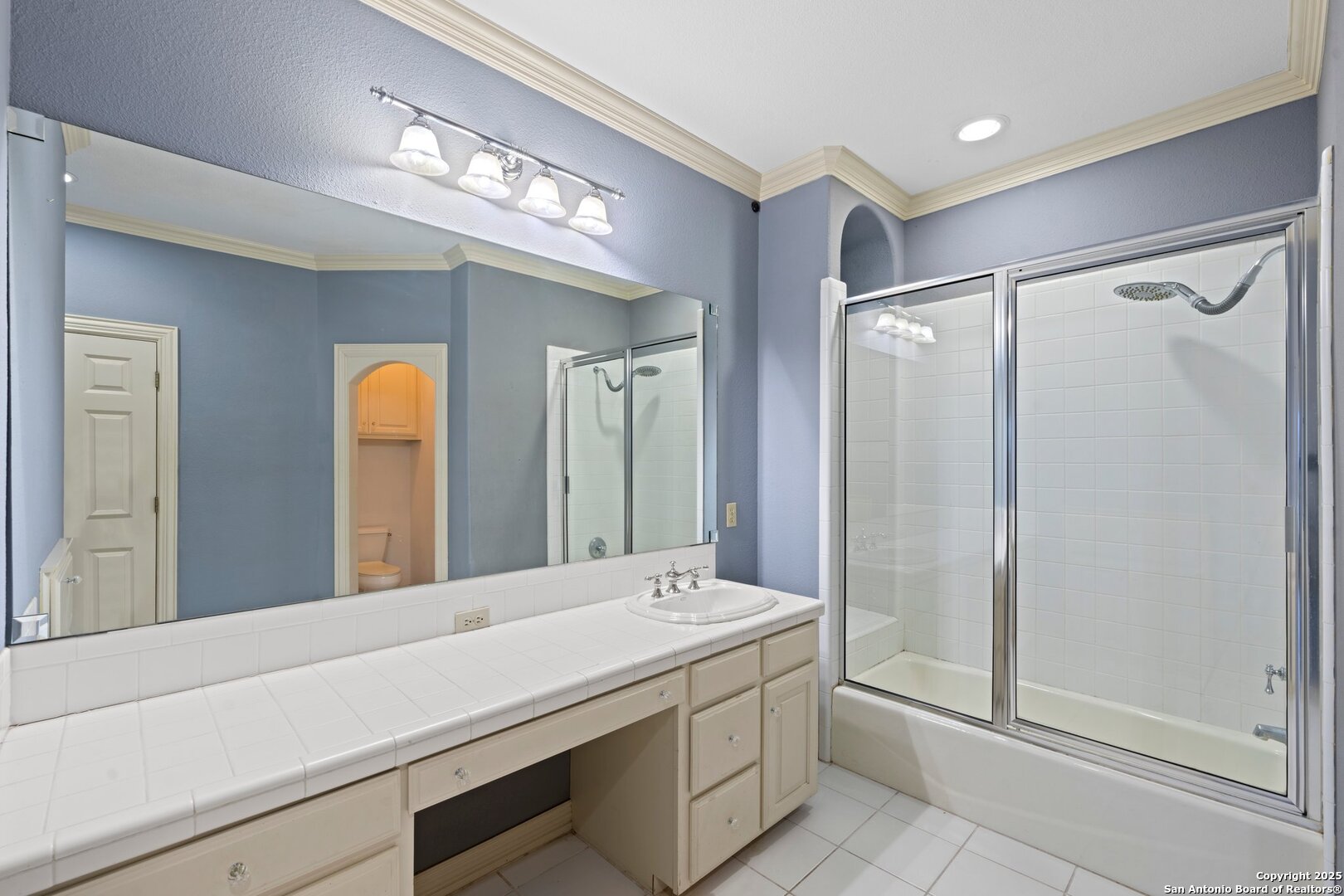 219 Castle Pines , Kerrville, TX, 78028 | 1839992 | Realty Texas LLC