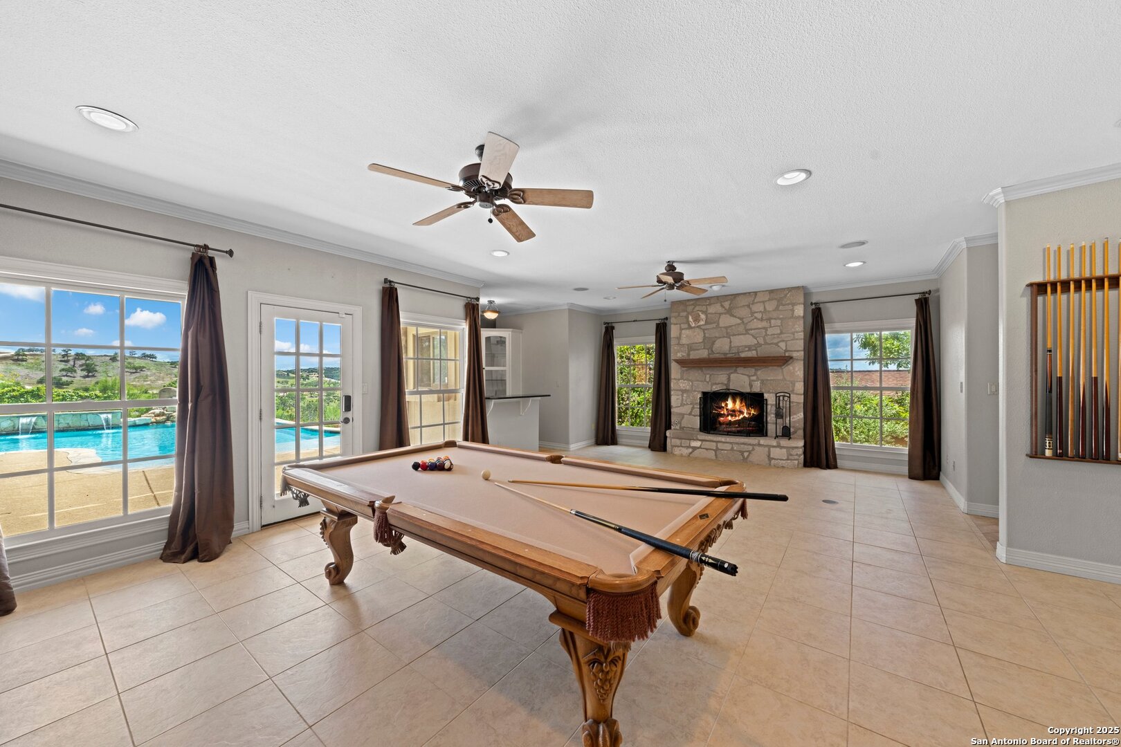 219 Castle Pines , Kerrville, TX, 78028 | 1839992 | Realty Texas LLC