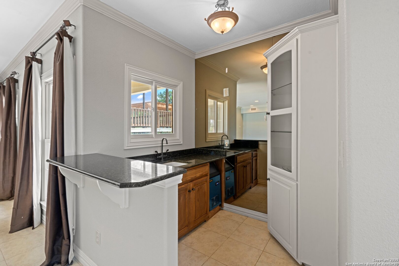 219 Castle Pines , Kerrville, TX, 78028 | 1839992 | Realty Texas LLC