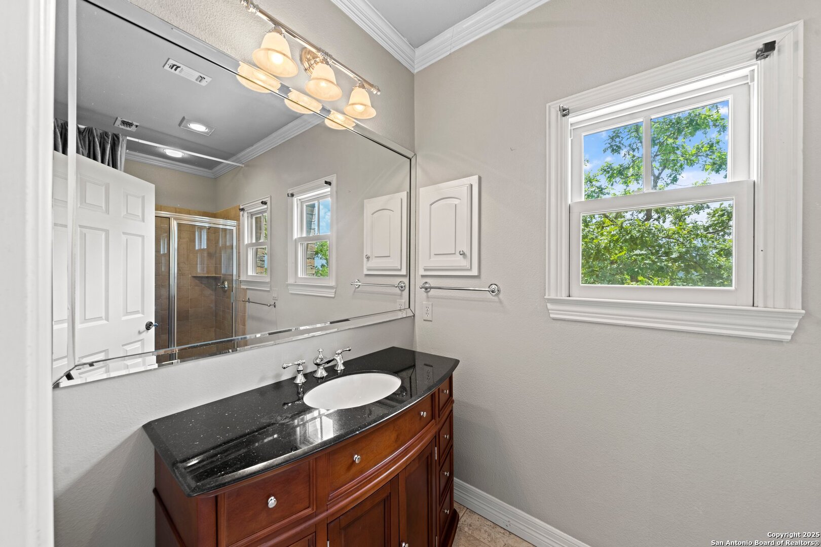 219 Castle Pines , Kerrville, TX, 78028 | 1839992 | Realty Texas LLC