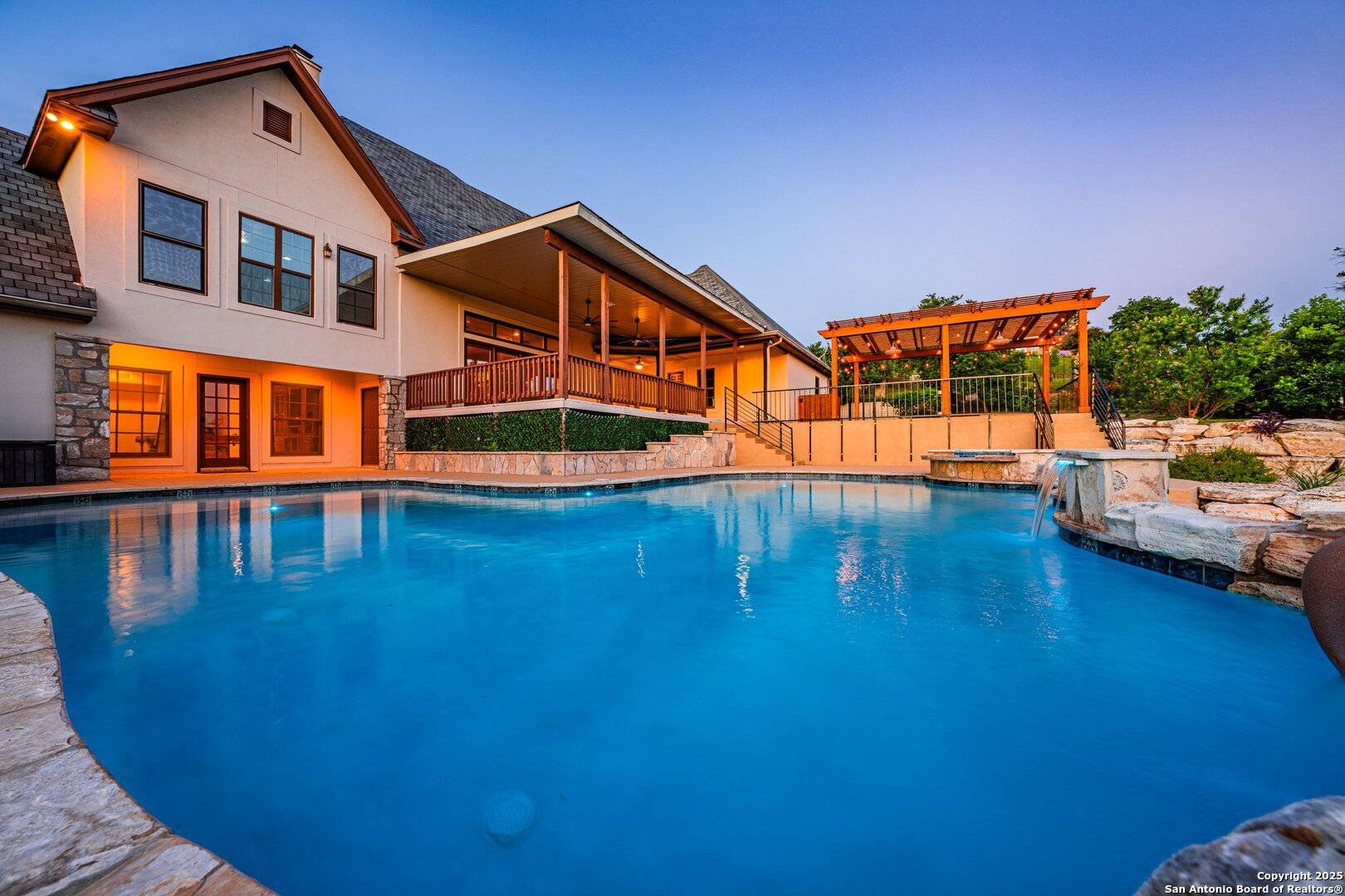 219 Castle Pines , Kerrville, TX, 78028 | 1839992 | Realty Texas LLC
